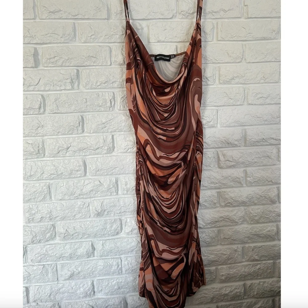 Brown Swirl/ Marble Print Mesh Ruched Midi Dress (size 8) - Picture 5 of 7